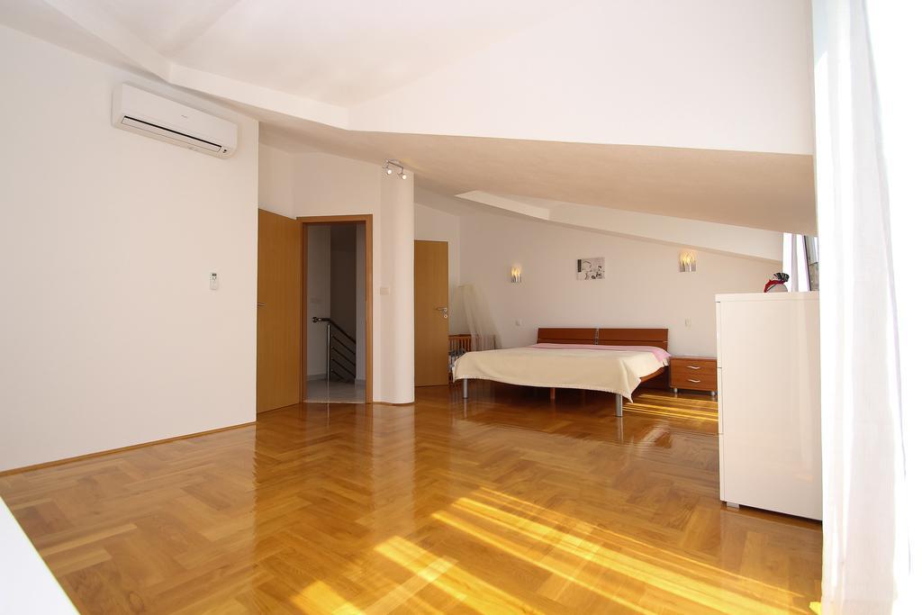 Apartman Dominik Trogir Exteriér fotografie