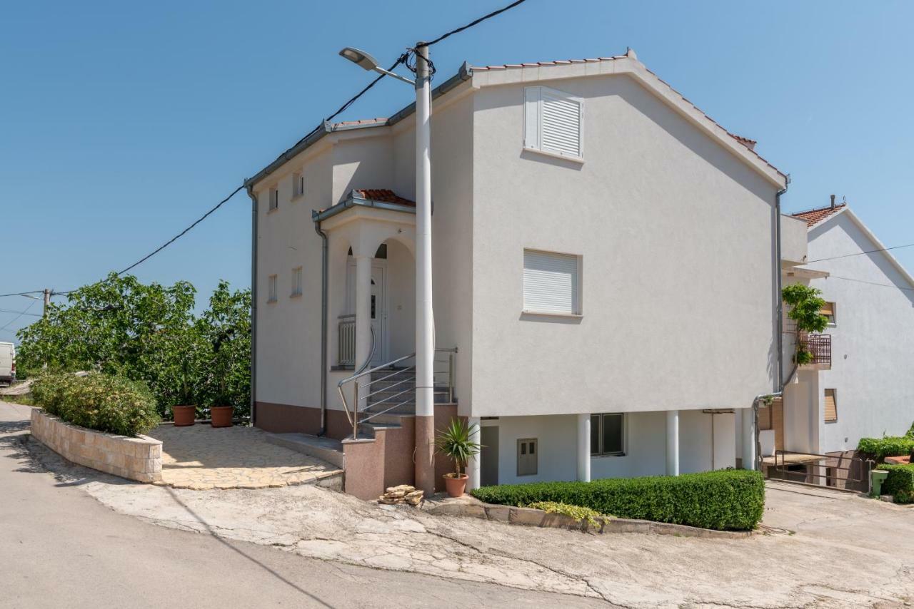 Apartman Dominik Trogir Exteriér fotografie